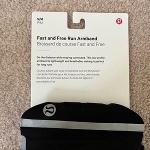 LuluLemon Fast and Free Run Armband S/M